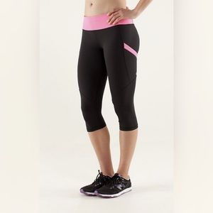 Lululemon Run: Mod Moves Crop